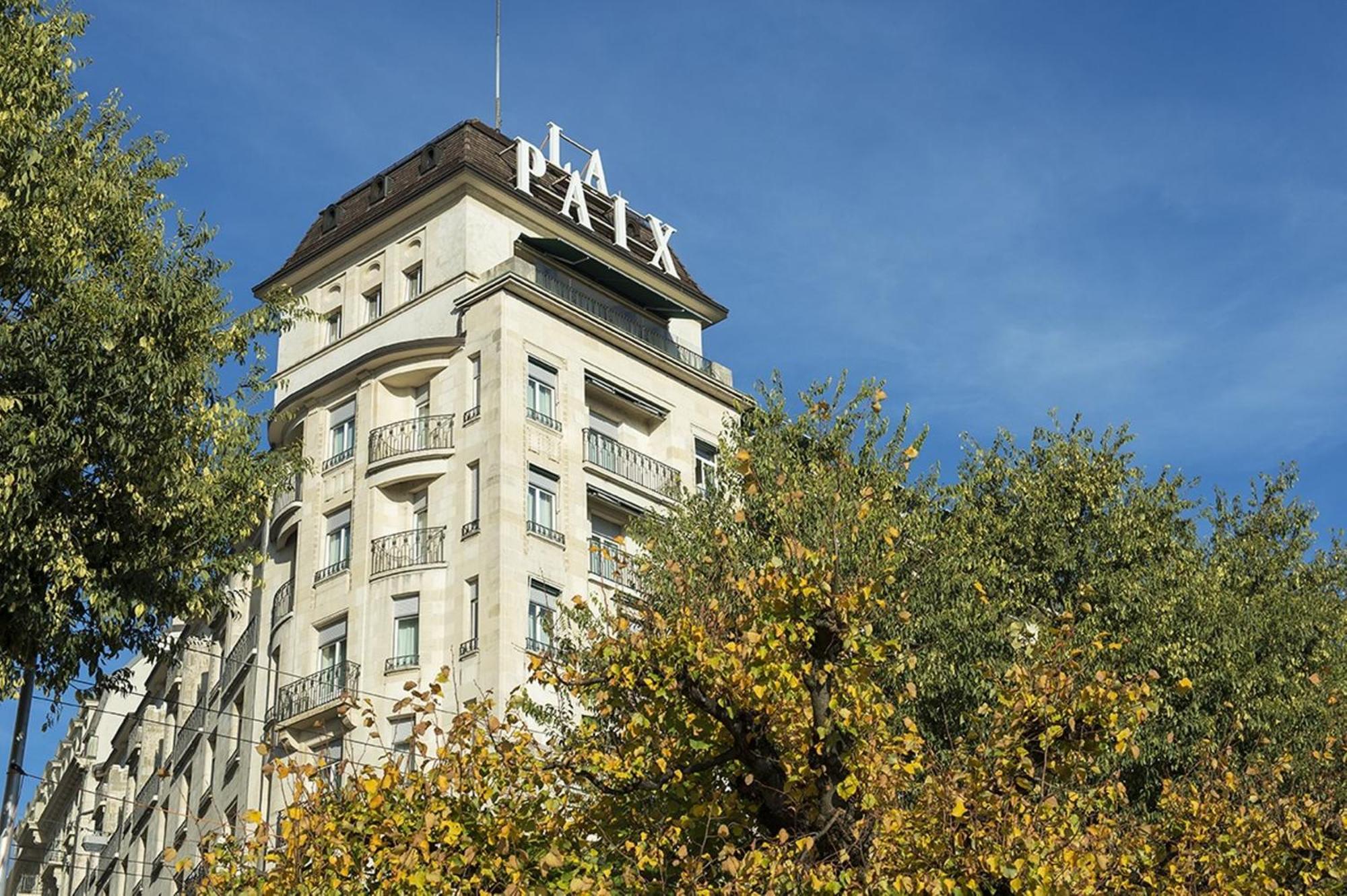 De La Paix