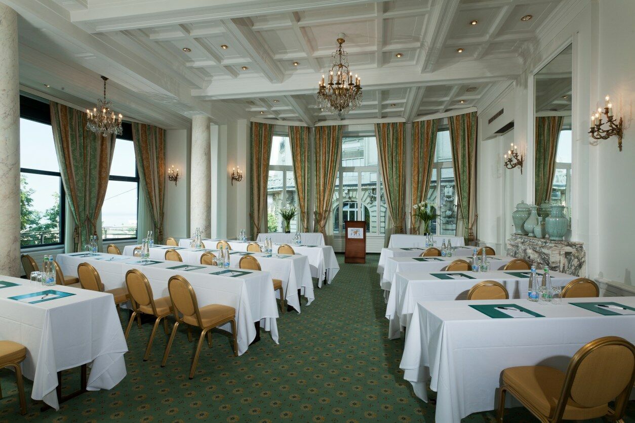 De La Paix Hotel
